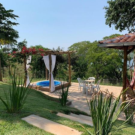 Chale Com Jacuzzi Vista Do Lago Alexania Zewnętrze zdjęcie