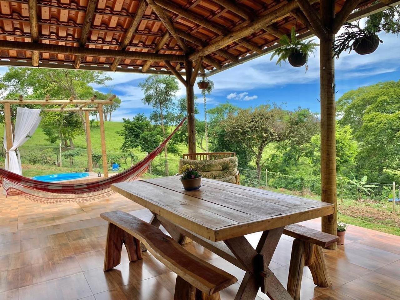 Chale Com Jacuzzi Vista Do Lago Alexania Zewnętrze zdjęcie