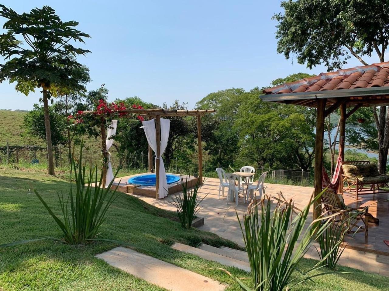 Chale Com Jacuzzi Vista Do Lago Alexania Zewnętrze zdjęcie